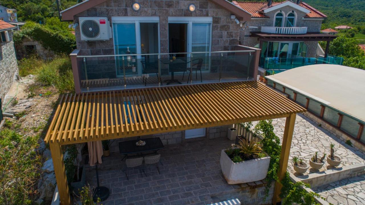 Family House Bjelila Villa ติวัต ภายนอก รูปภาพ